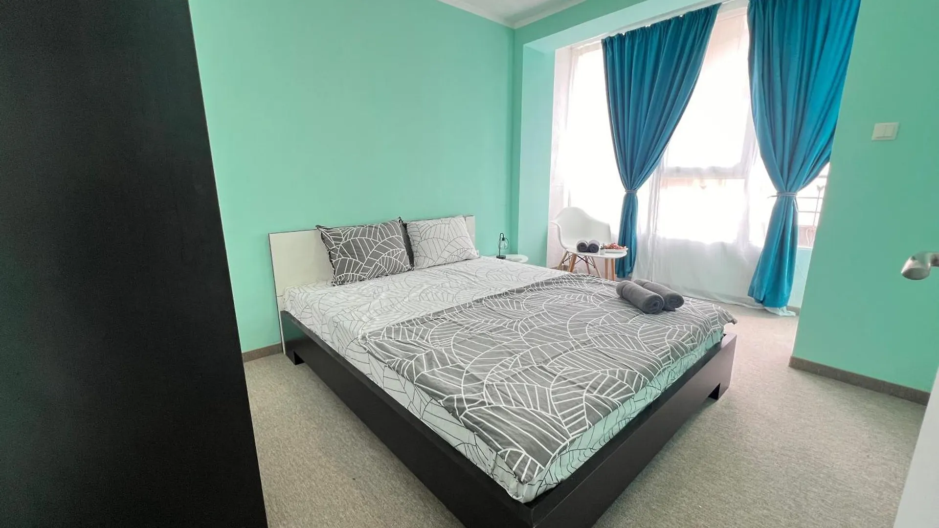 An Sea Garden Apartment Varna